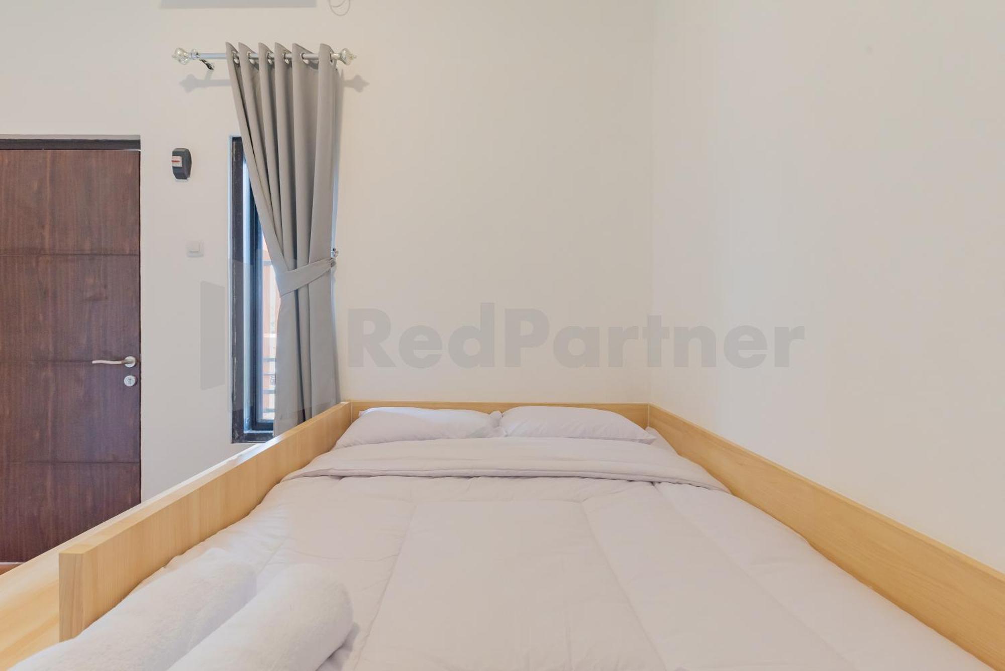 Rumah Panda Guesthouse Redpartner Tangkil  エクステリア 写真